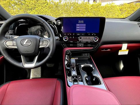 Used 2025 Lexus NX 450h+ AWD w/ Accessory Package (Z1) image 5