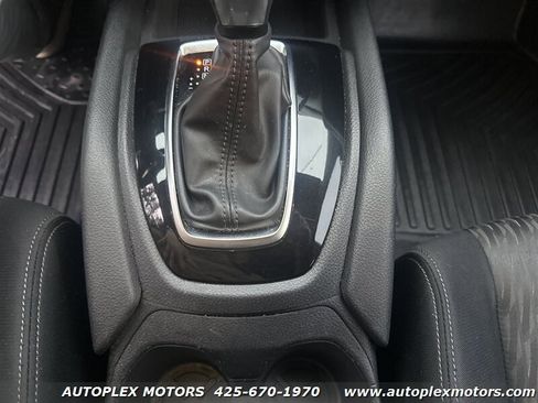Used 2017 Nissan Rogue S image 26