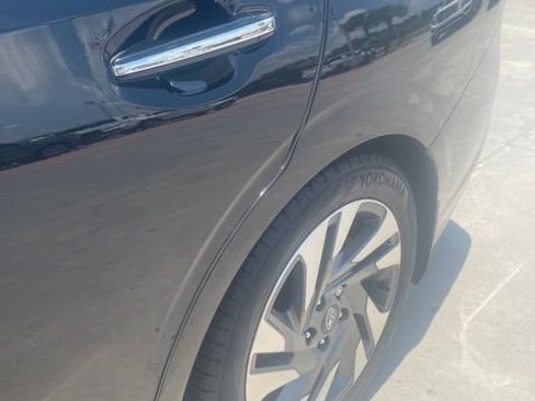 Used 2024 Subaru Legacy Touring XT AWD/4WD image 3