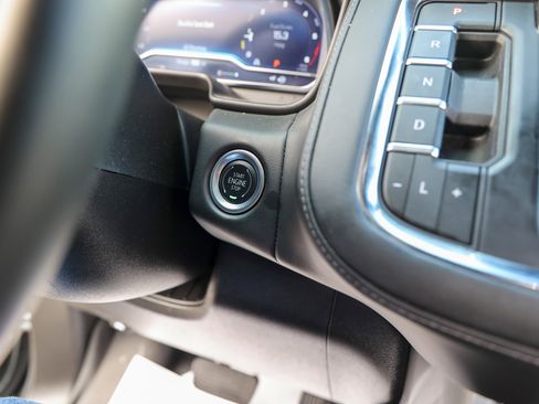 Used 2024 Chevrolet Tahoe LT w/ Luxury Package image 22