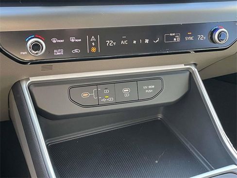 New 2026 Kia Carnival image 33