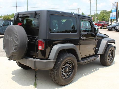 Used 2012 Jeep Wrangler Rubicon w/ PWR Convenience Group AWD/4WD image 5