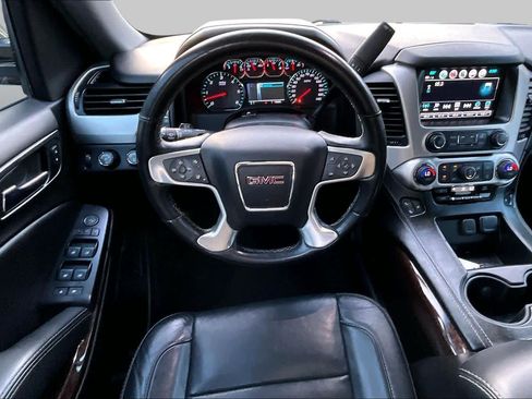 Used 2019 GMC Yukon SLT w/ Open Road Package AWD/4WD image 5