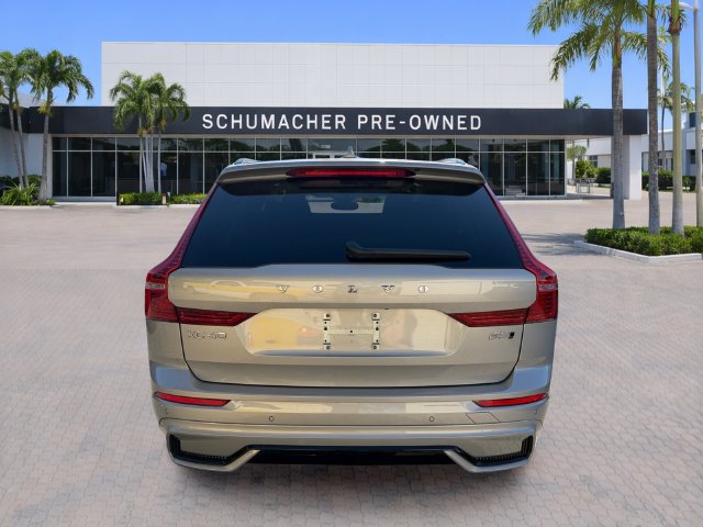 Used 2024 Volvo XC60 B5 Plus w/ Protection Package AWD/4WD image 4