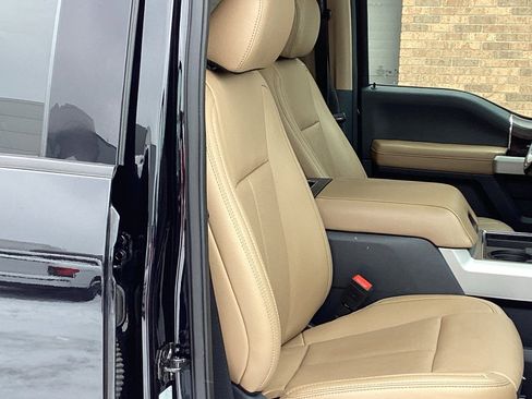 Used 2022 Ford F350 Lariat w/ Lariat Ultimate Package image 8