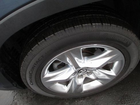 Used 2019 Toyota Highlander Limited image 11