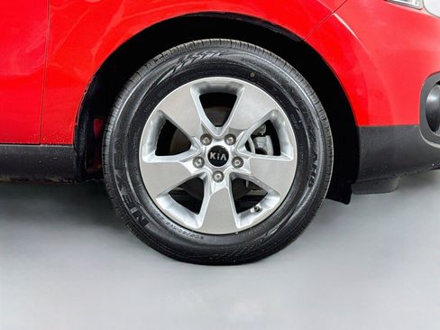 Used 2019 Kia Soul FWD image 36