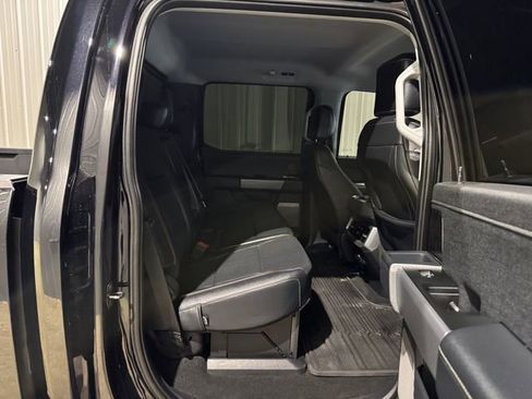Used 2023 Ford F250 Lariat w/ Lariat Ultimate Package image 26