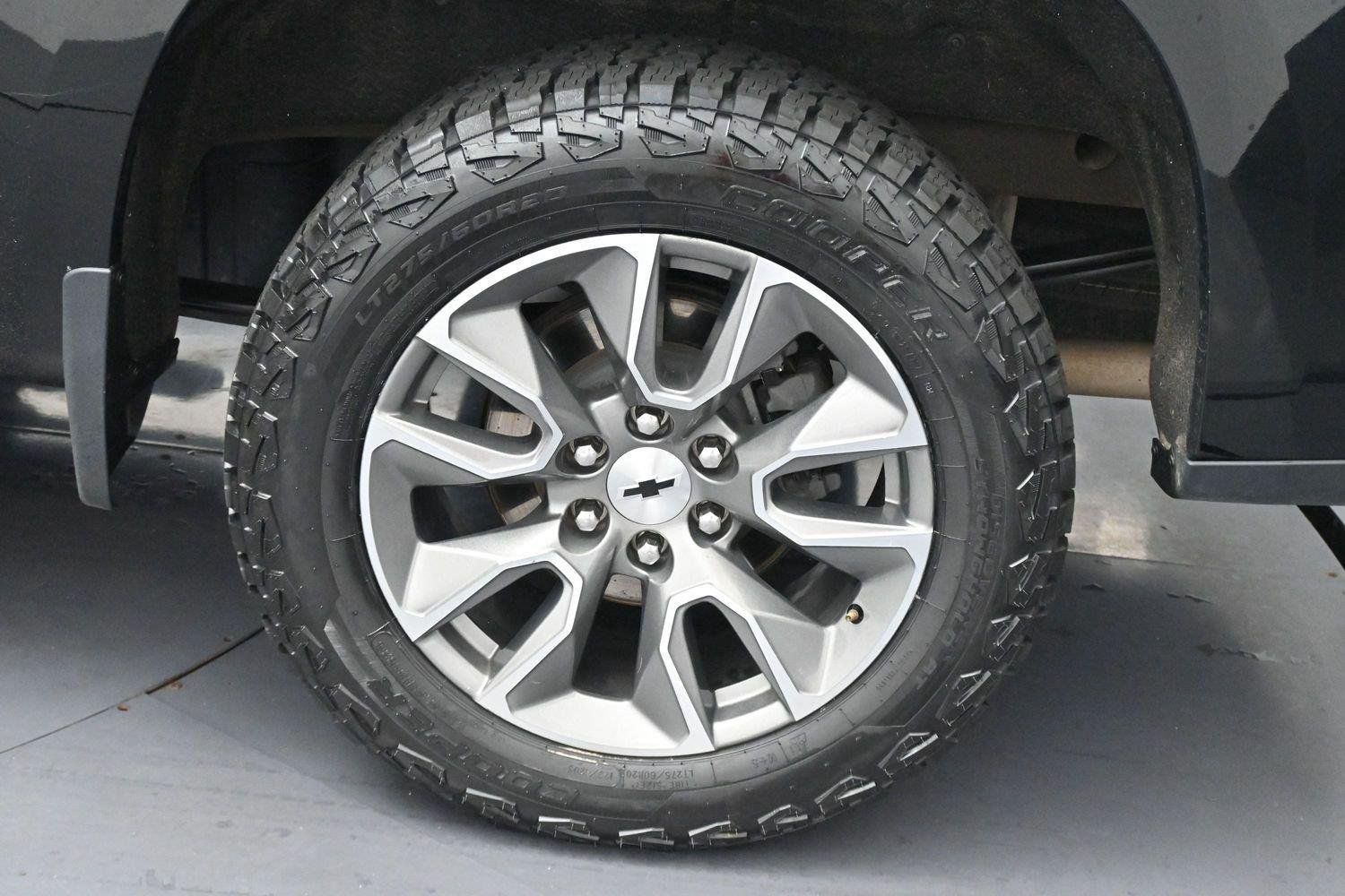 Used 2022 Chevrolet Silverado 1500 RST AWD/4WD image 35