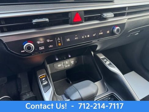 New 2025 Kia Sorento X-Line EX image 25