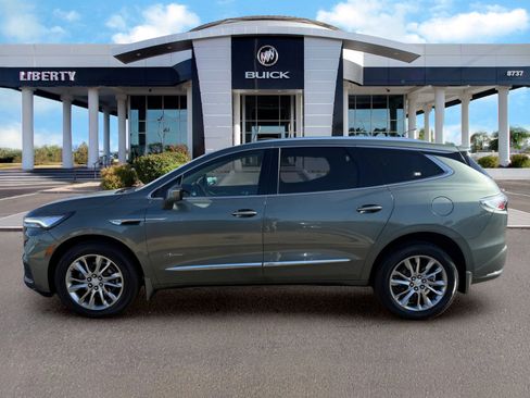 Used 2022 Buick Enclave Avenir w/ Avenir Technology Package AWD/4WD image 7