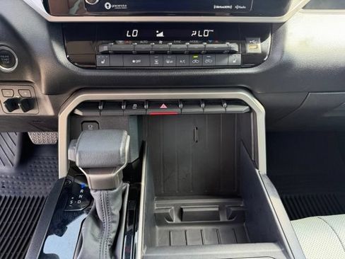 Used 2024 Toyota Tundra SR5 w/ SR5 Premium Package AWD/4WD image 17