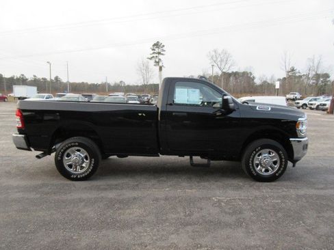 Used 2023 RAM 2500 Tradesman image 6