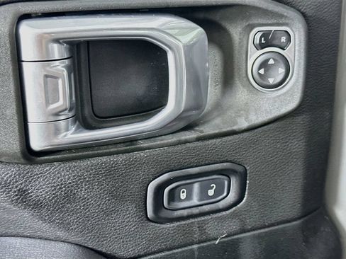 Used 2020 Jeep Wrangler Unlimited Rubicon w/ Quick Order Package 28Y Recon AWD/4WD image 20