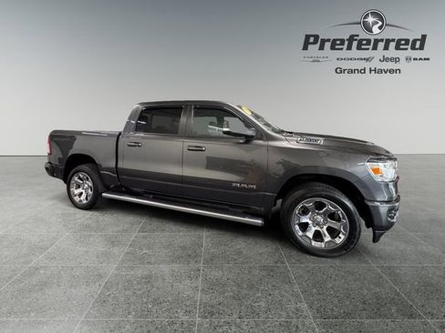 Used 2022 RAM 1500 Big Horn AWD/4WD image 9