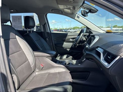 Certified 2024 GMC Terrain SLT w/ Elevation Edition AWD/4WD image 19