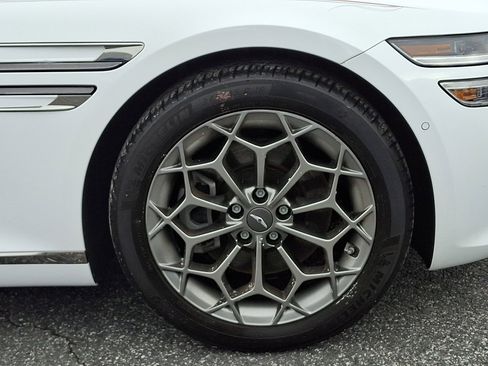 Used 2022 Genesis G80 2.5T w/ Prestige Package image 8