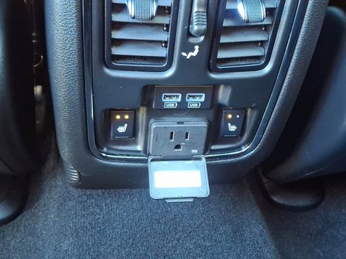 Used 2021 Jeep Grand Cherokee Limited w/ Quick Order Package 28K 80th image 11