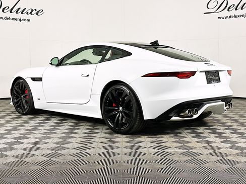 Used 2024 Jaguar F-TYPE Coupe AWD image 4