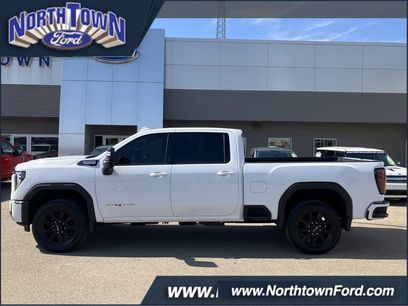 Used 2024 GMC Sierra 2500 AT4