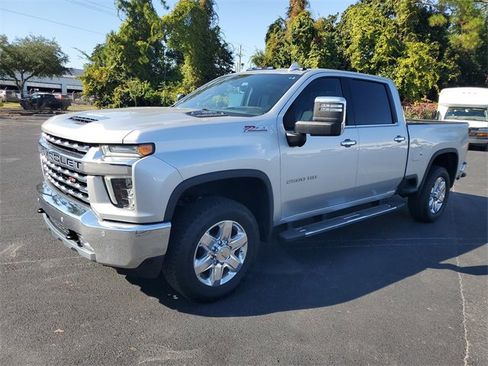 Certified 2023 Chevrolet Silverado 2500 LTZ w/ LTZ Premium Package image 3