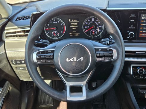 Used 2022 Kia K5 LXS image 27