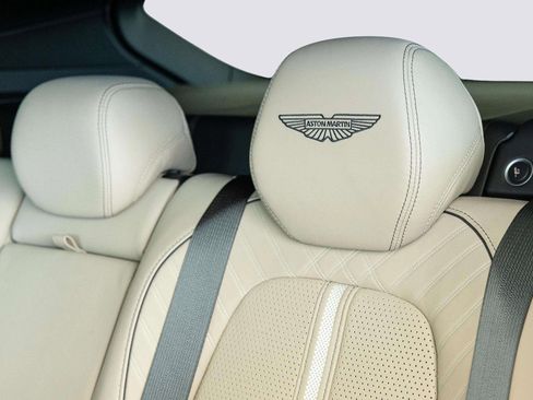 Used 2025 Aston Martin DBX 707 image 39