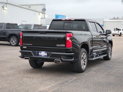 Used 2024 Chevrolet Silverado 1500 High Country AWD/4WD image 7