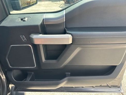 Used 2015 Ford F150 Lariat AWD/4WD image 46