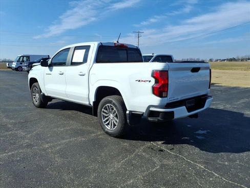 Used 2023 Chevrolet Colorado LT w/ LT Convenience Package II image 3