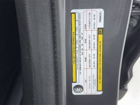 Used 2023 Jeep Grand Cherokee L Laredo image 59