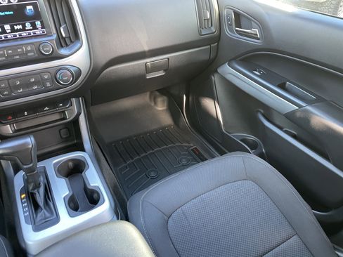 Used 2016 Chevrolet Colorado LT w/ LT Convenience Package image 15