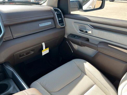 New 2026 RAM 1500 Laramie AWD/4WD image 10