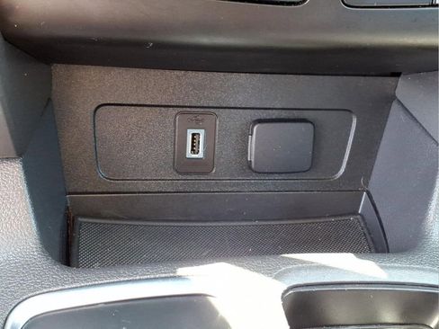 Used 2019 Ford Escape SE AWD/4WD image 21