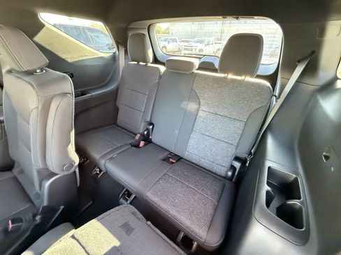 New 2026 Chevrolet Traverse LT image 29