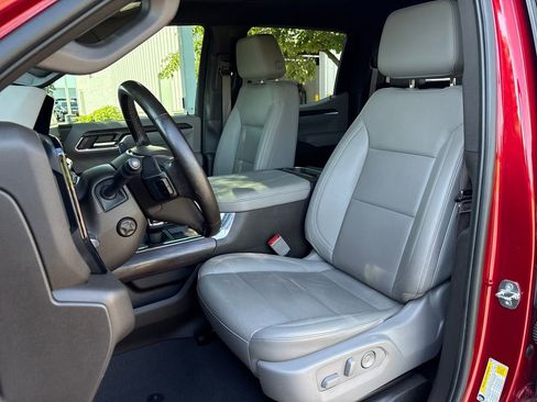 Used 2023 GMC Sierra 1500 SLT w/ SLT Premium Plus Package AWD/4WD image 20