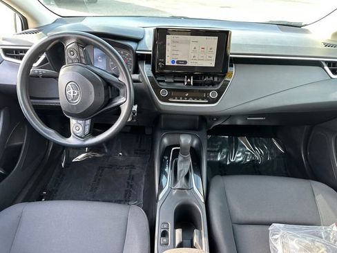 Used 2024 Toyota Corolla LE FWD image 19
