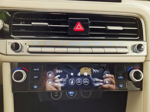 Certified 2026 Genesis G70 2.5T Prestige image 20