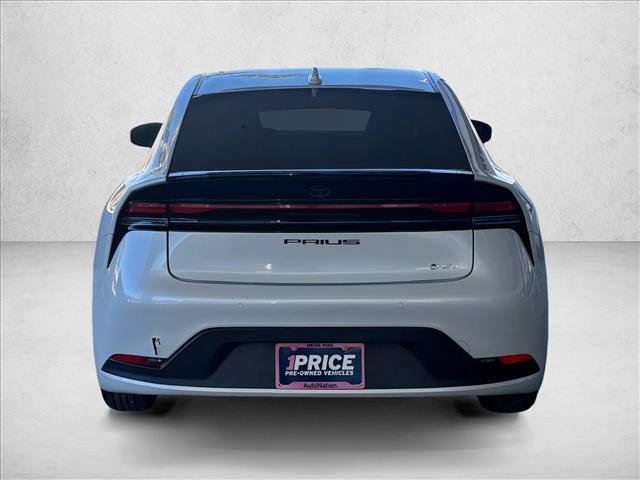 Used 2023 Toyota Prius LE FWD image 8