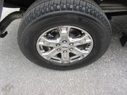 Used 2022 Ford F150 XLT w/ Equipment Group 302A High image 13