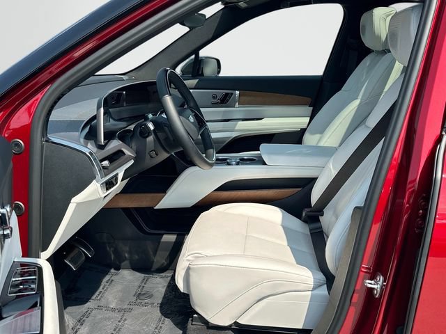 Used 2026 Cadillac Vistiq Luxury AWD/4WD image 16