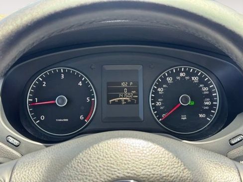 Used 2014 Volkswagen Jetta TDI FWD image 17