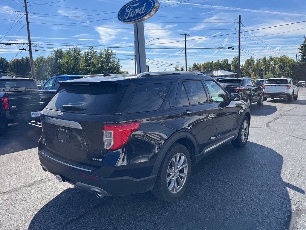 Used 2023 Ford Explorer Limited w/ Limited Technology Package AWD/4WD image 5