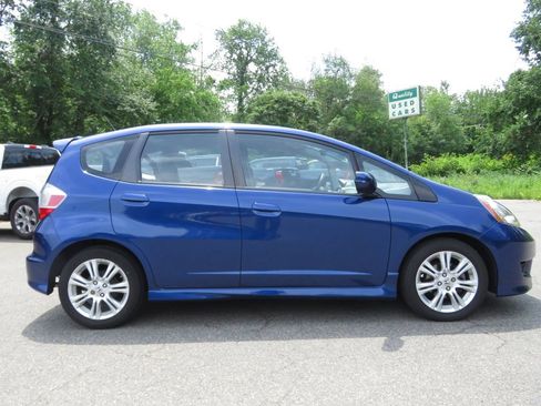 Used 2010 Honda Fit Sport image 4