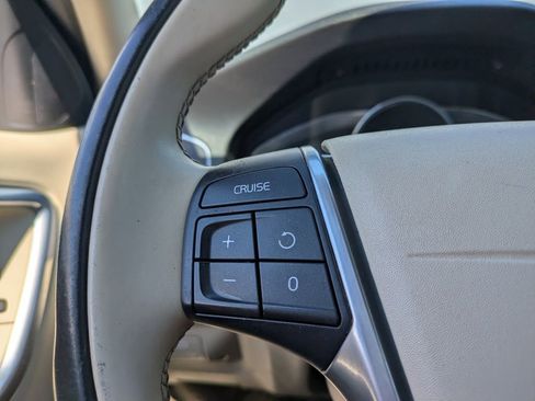 Used 2015 Volvo S60 T5 Premier image 25