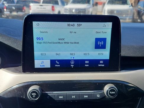 Used 2021 Ford Escape SE w/ SE Sport Appearance Package image 20