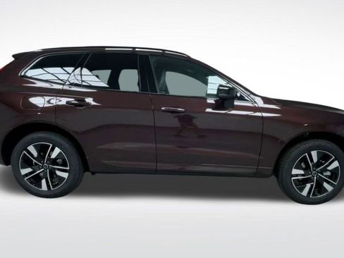 New 2026 Volvo XC60 B5 Core w/ Protection Package Premier image 24