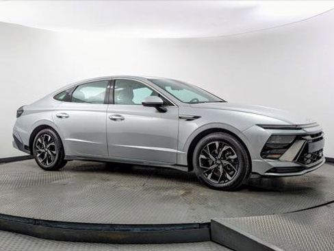 Used 2024 Hyundai Sonata SEL FWD image 11
