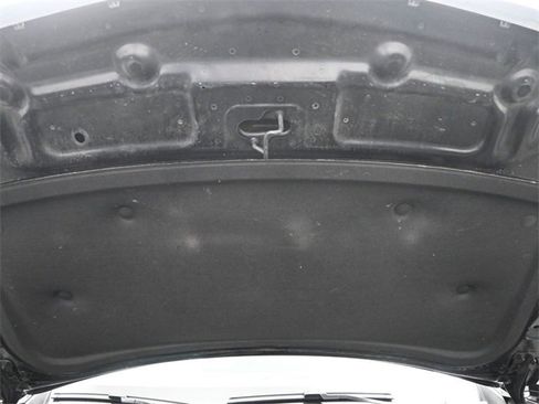 Certified 2025 Cadillac Escalade Premium Luxury Platinum w/ LPO, Floor Liner Package image 23