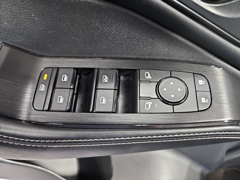 Used 2023 Nissan Rogue SV w/ SV Premium B Package AWD/4WD image 28